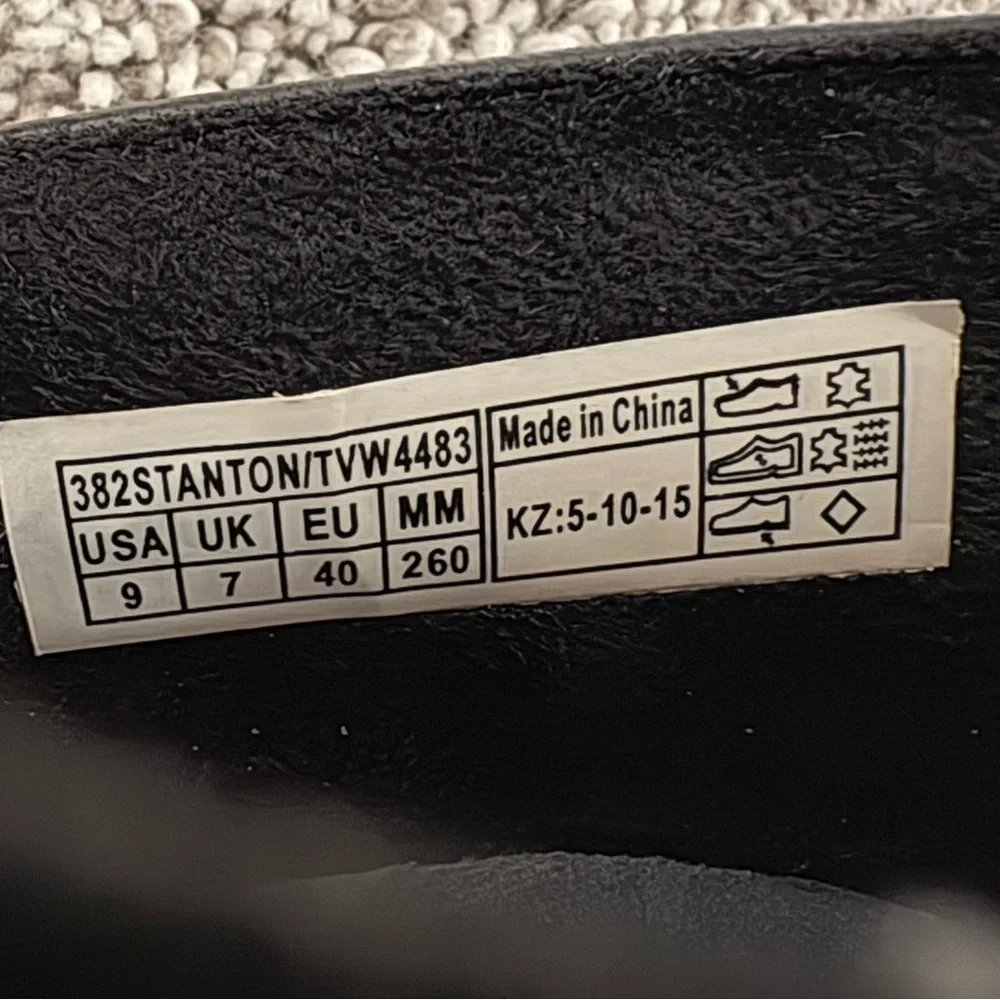 Vionic Stanton Black Leather Wedge Booties – Size 9 - Picture 8 of 12